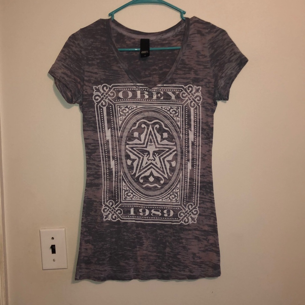 Small obey shirt